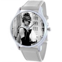 Дизайнерские часы Одри concept